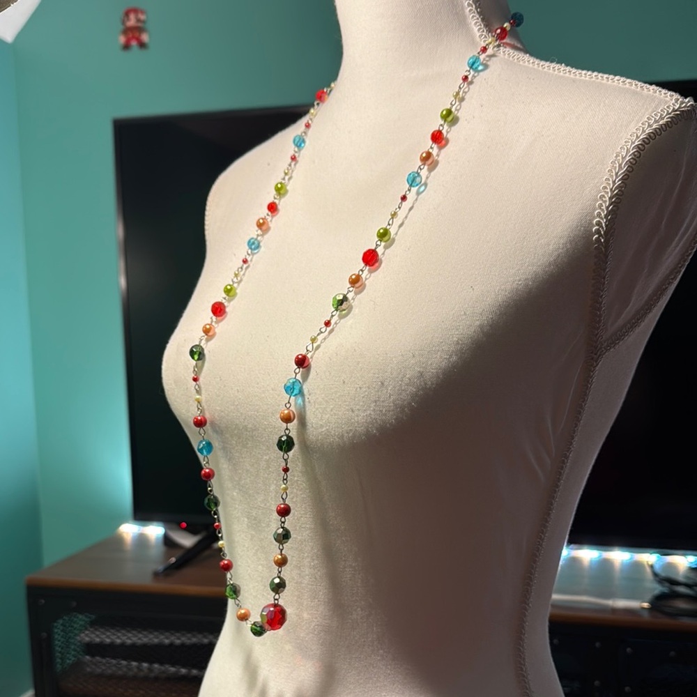 Red and Blue Beaded Necklace Vibrant Bohemian Style - Picture 2 of 5